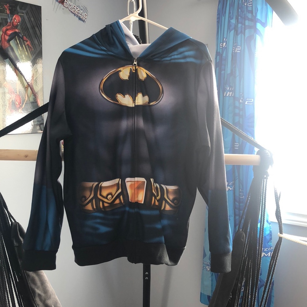 Boys extra large Batman zip up sweater